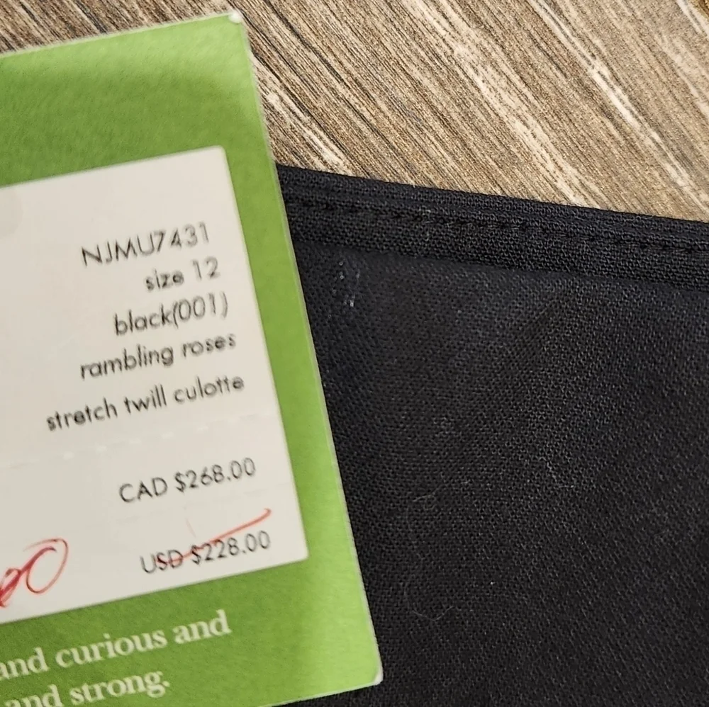 Kate Spade‎ Rambling Roses Black Stretch Twill Culotte size 12 New with Tags
